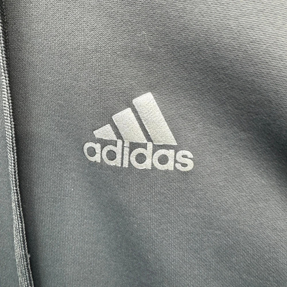 Adidas CV5751 Full Zip Hoodie Mens Medium Gray Fleece Lined Athletic Hoodie‎